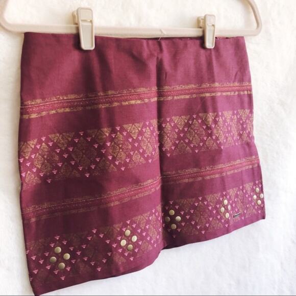 Hollister Red Embellished Skirt - Picture 6 of 6